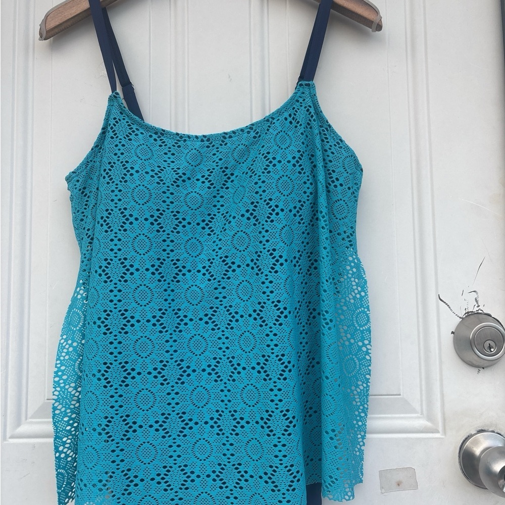 croft & barrow Teal Crochet Overlay Camisole with Navy Straps